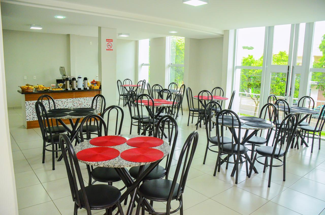 Hotel Flamboyant Catalão Buitenkant foto